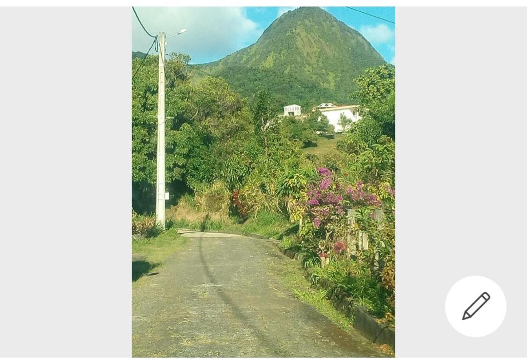 A La Montagne Lägenhet Le Morne-Vert Exteriör bild